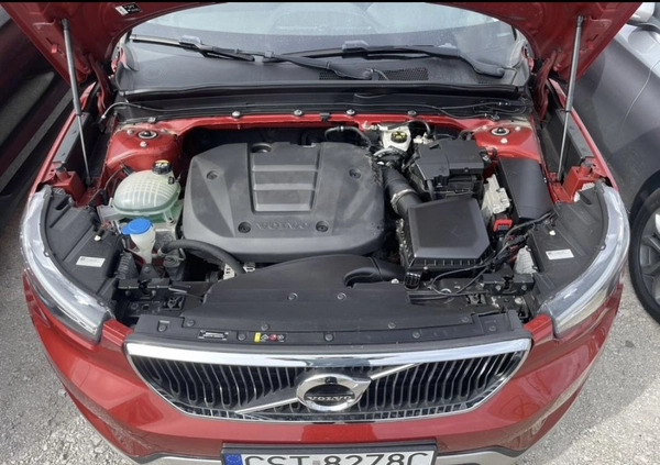 Volvo XC 40 cena 97900 przebieg: 58332, rok produkcji 2018 z Jeziorany małe 407